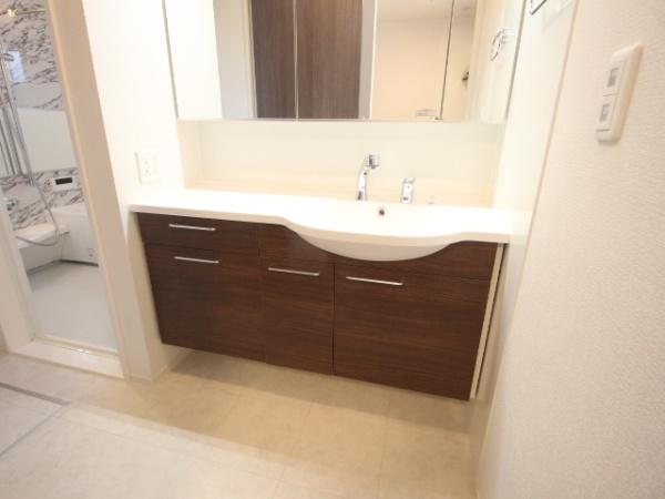 D-roomIZUMI