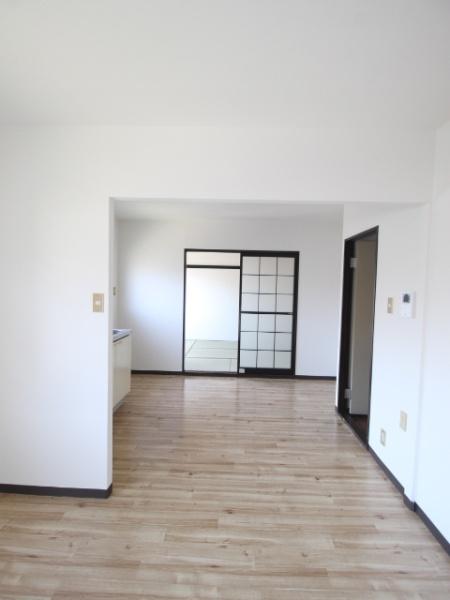 紙屋ハウス1番館
