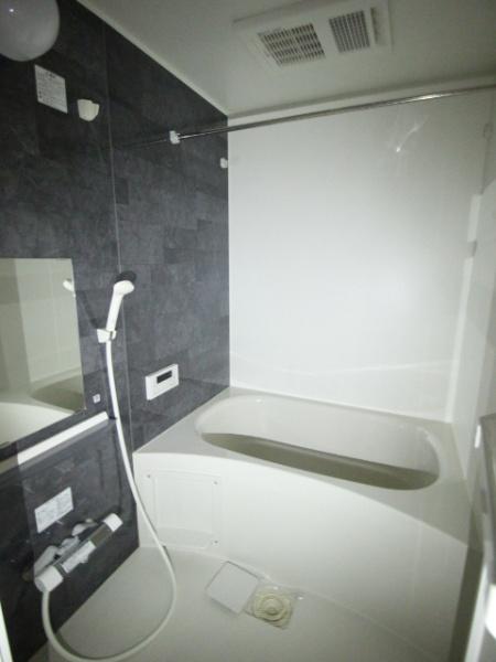 フィアスコート北助松2