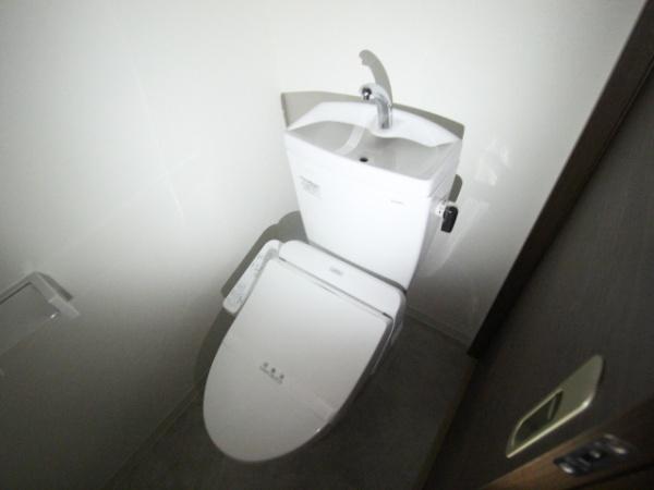 フィアスコート北助松2