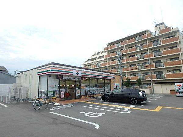 メゾン高津(セブンイレブン泉大津下之町店)