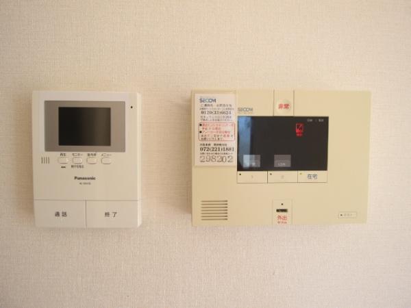 ウィット八平　A棟