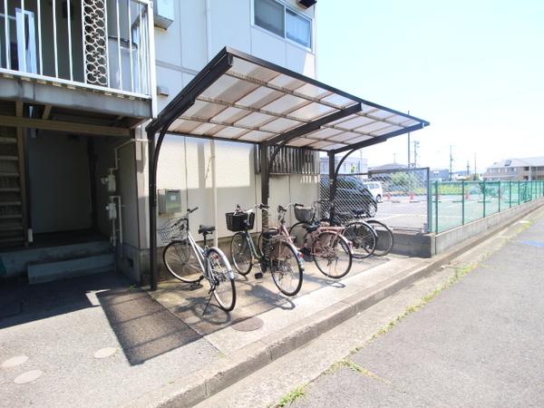 浜寺グリーンハイツ　B棟
