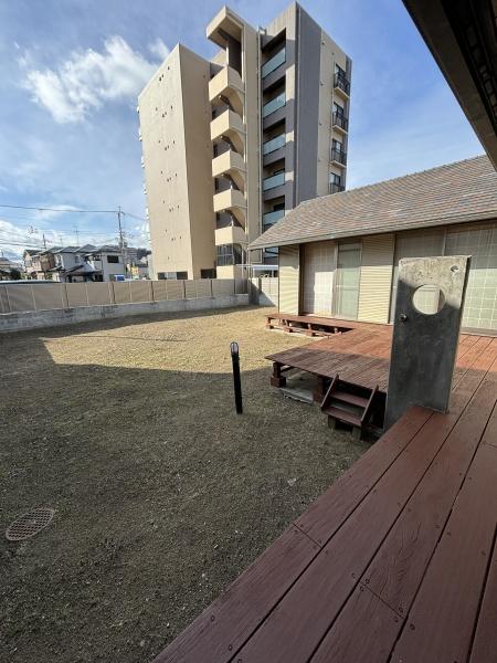 鳳東町2丁平屋