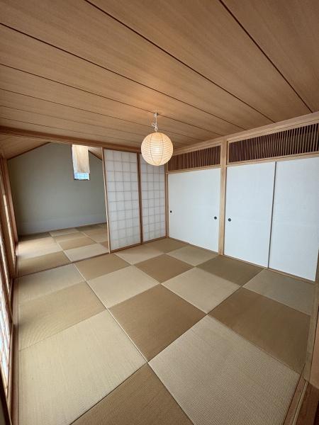 鳳東町2丁平屋