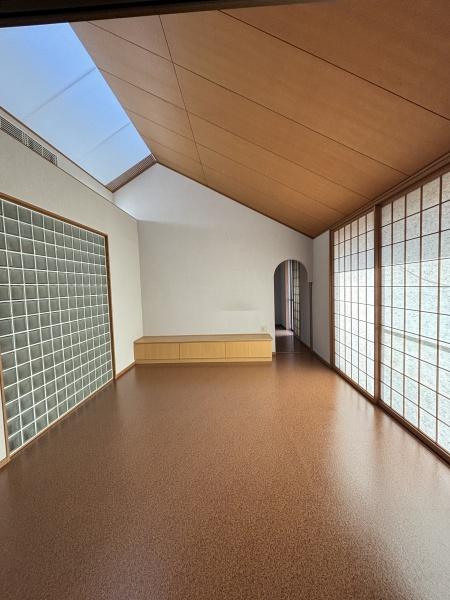 鳳東町2丁平屋