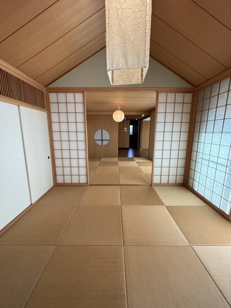 鳳東町2丁平屋