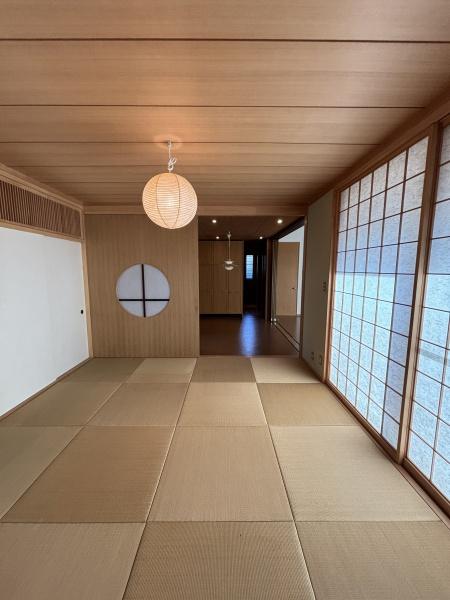 鳳東町2丁平屋