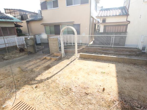綾園戸建