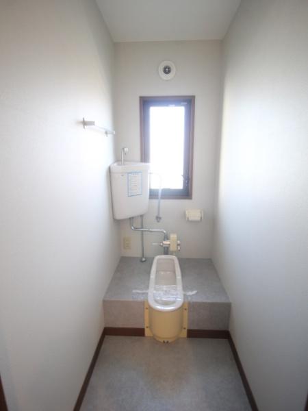 綾園戸建