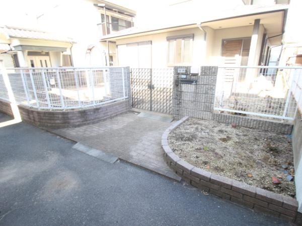 綾園戸建