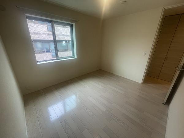 ハイツストラッセ2