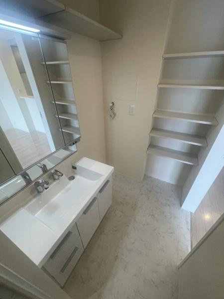 ハイツストラッセ2