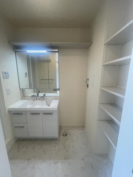 ハイツストラッセ2