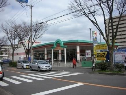 ルミエールマゴジ3(デイリーカナート富木店)