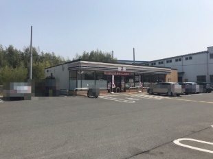 ラ・ルーチェ　Ｙ(セブンイレブン堺山田3丁店)