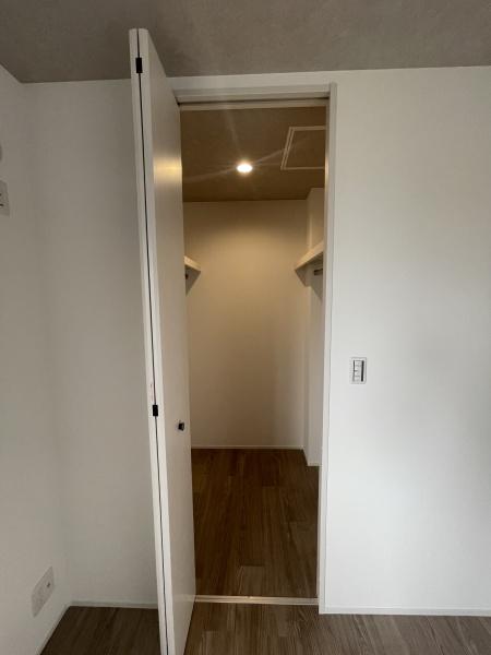 NanamagirlyVilla