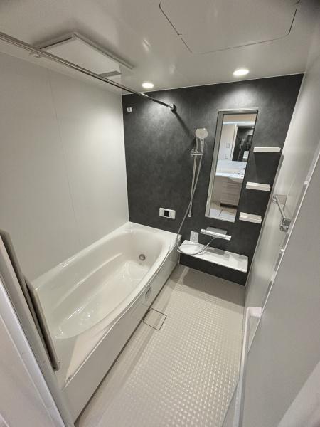 トリシア　クレール