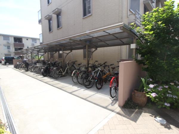ムーランアヴァン　B棟