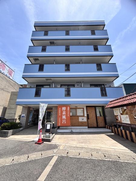 鳳TKハイツ2号館