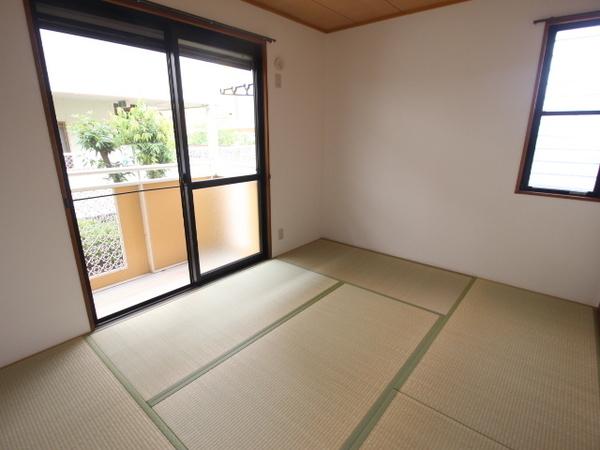 セジュールエクレア　B棟