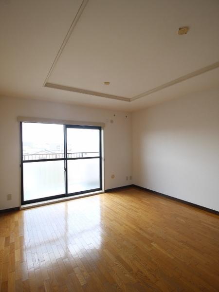 ヴィラ諏訪の森