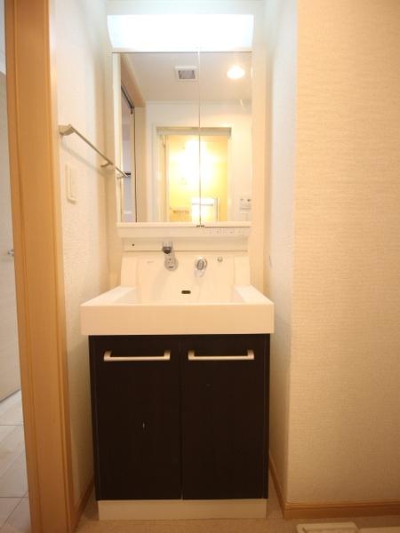 メゾン　アウローラ