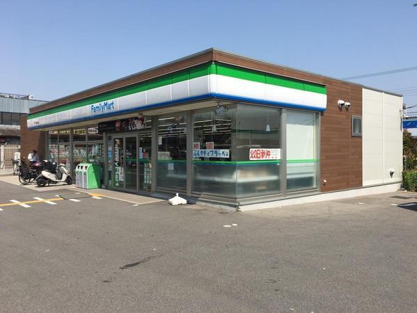 ヒルサイドマンション(ファミリーマート堺百舌鳥陵南町店)