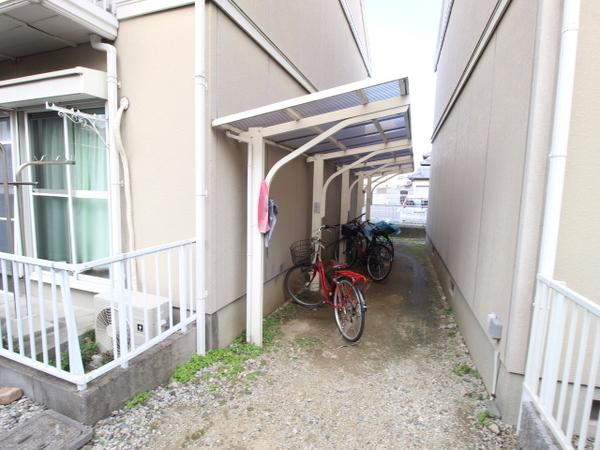 プラザ山村　B棟
