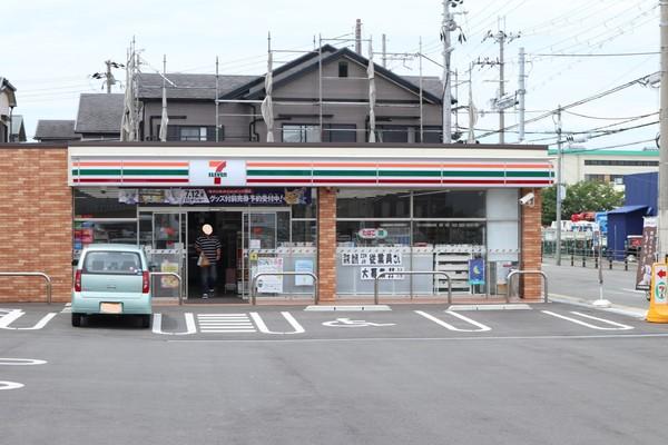ドミール鈴の宮(セブンイレブン堺上店)