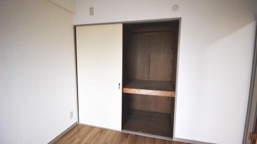 シャルマン徳川