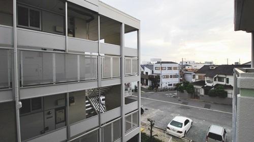 シャルマン徳川