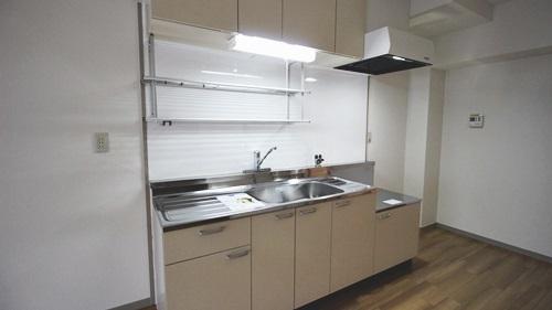 シャルマン徳川