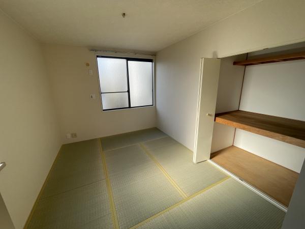 伊勢森ハイツB棟