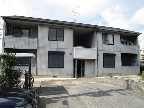 伊勢森ハイツB棟