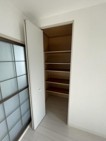 伊勢森ハイツB棟