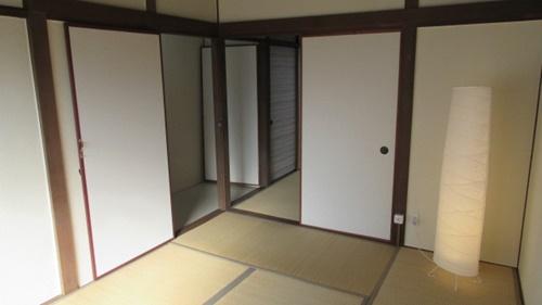 宮下町連棟貸家