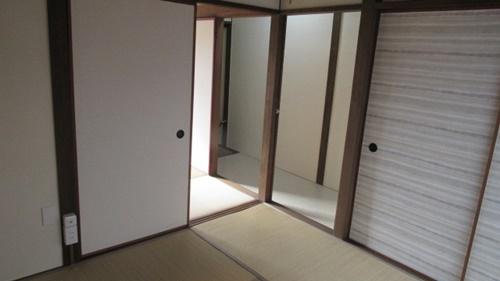 宮下町連棟貸家