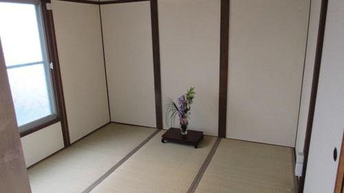 宮下町連棟貸家
