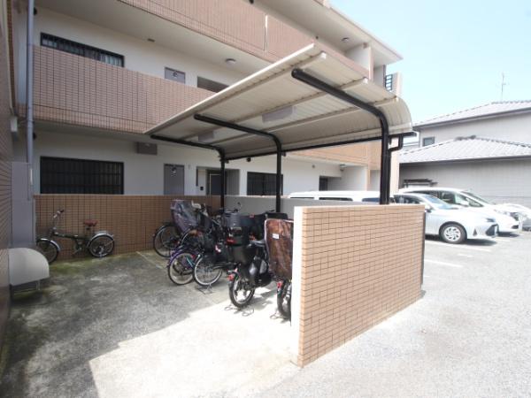 ルミエール西取石