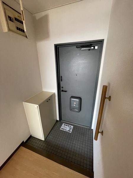 ラフィネ西取石