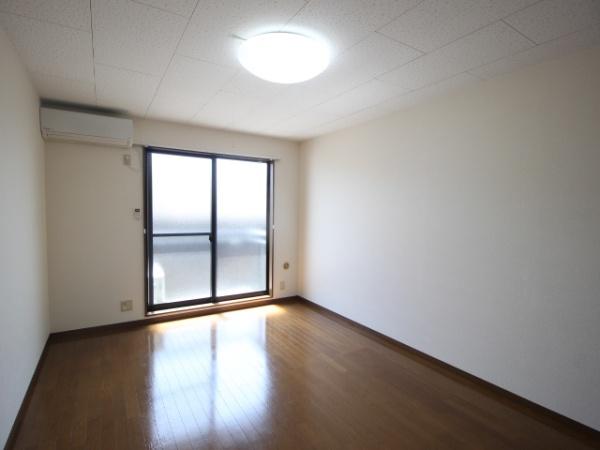 プレジール助松
