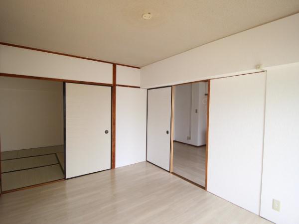 加茂コーポラス