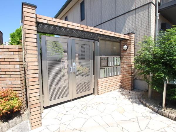 シャ－メゾン川本