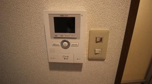リヴィエール石津