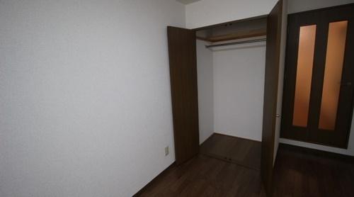 リヴィエール石津