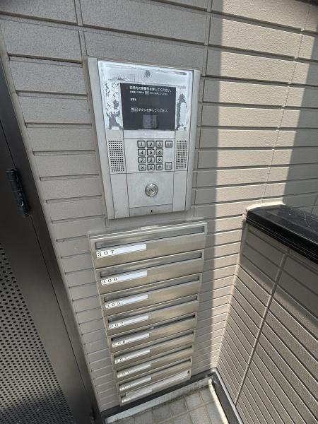 アンプルールフェールルミエール富木