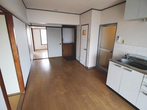 取石石田団地