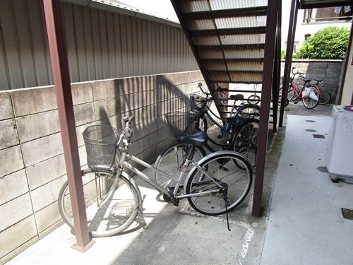 西井マンション