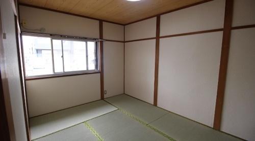 吉村ハイツ